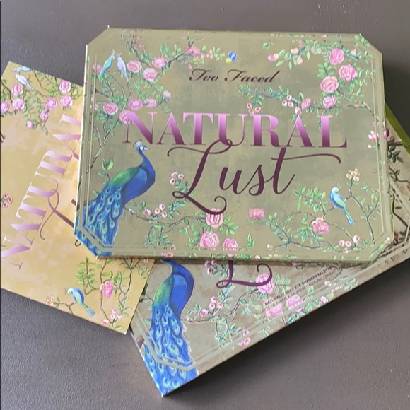 COPY - Too faced Natural Lust eyeshadow palette - Picture 3 of 11
